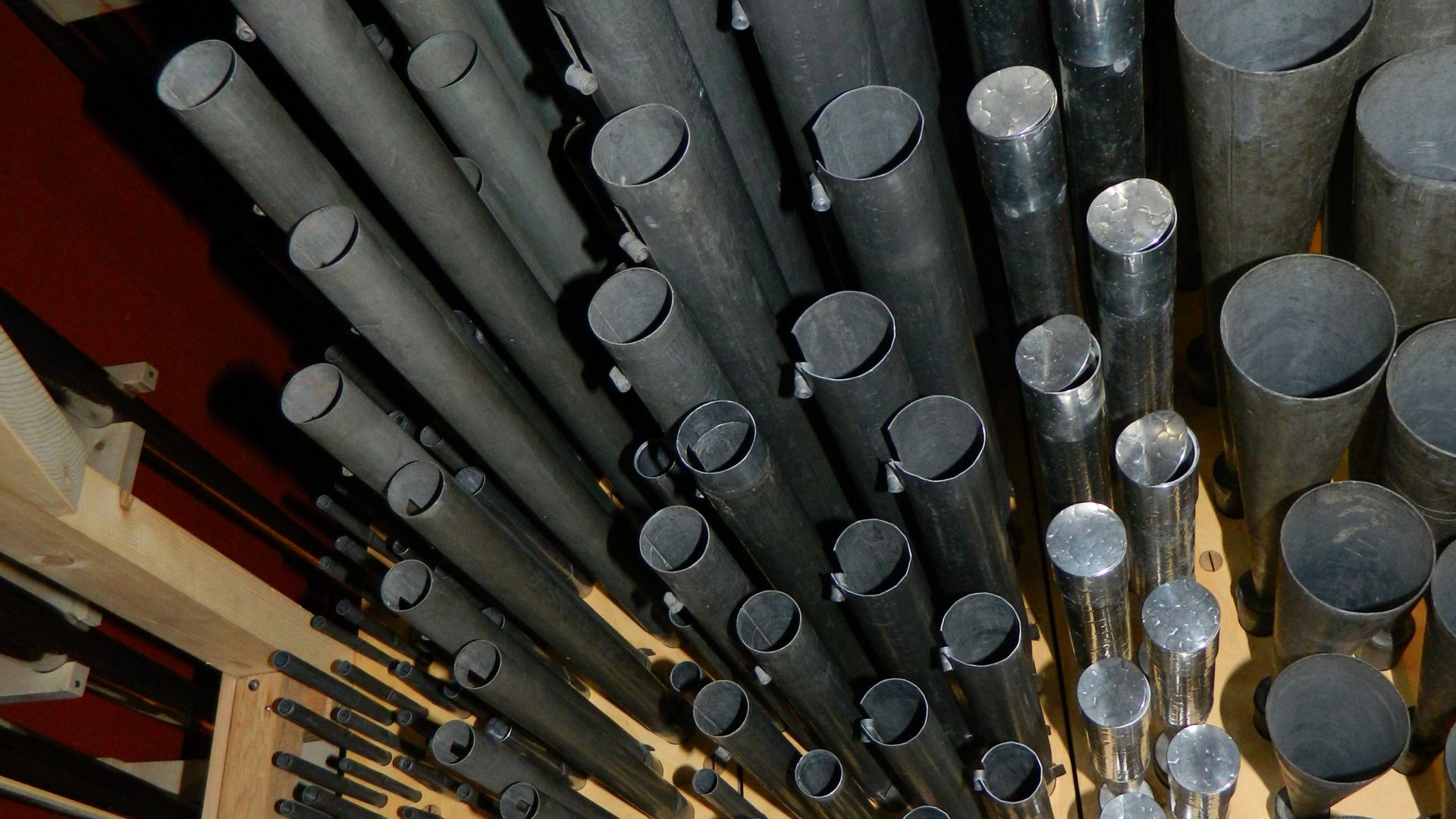 Fanned interior pipework of a principal chorus seen from above, new organ